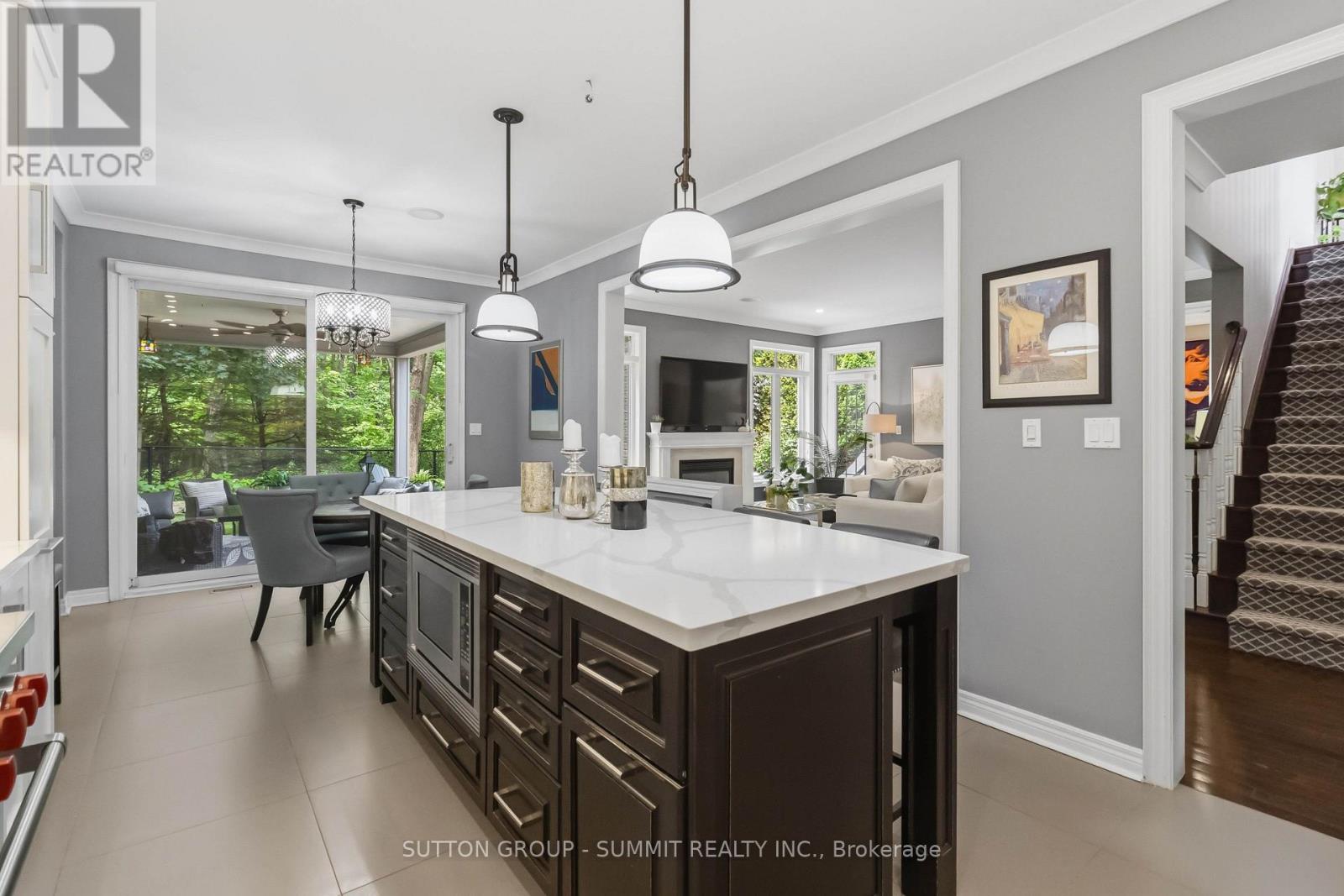 3346 STOCKSBRIDGE AVENUE - 14