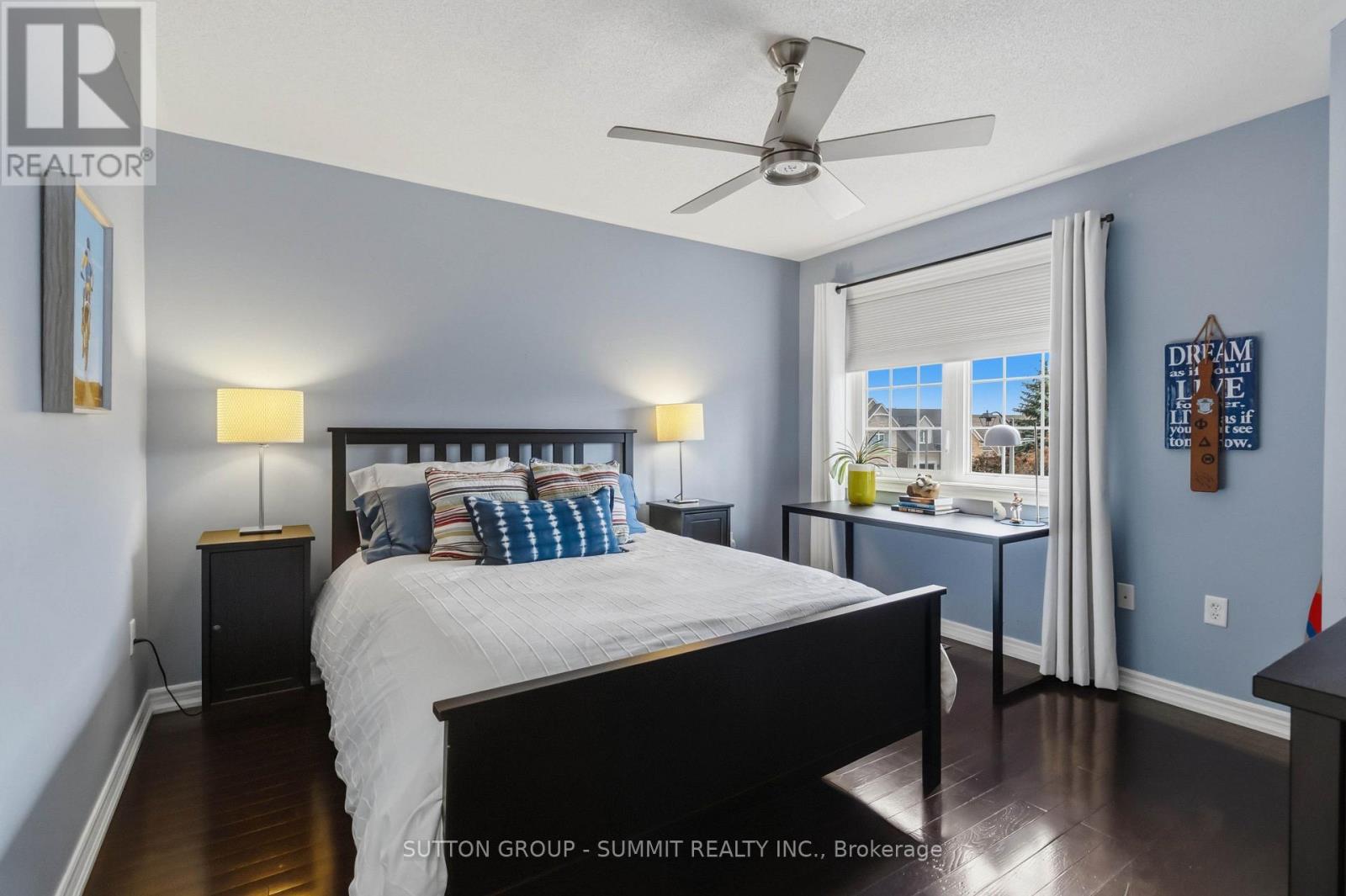 3346 STOCKSBRIDGE AVENUE - 23