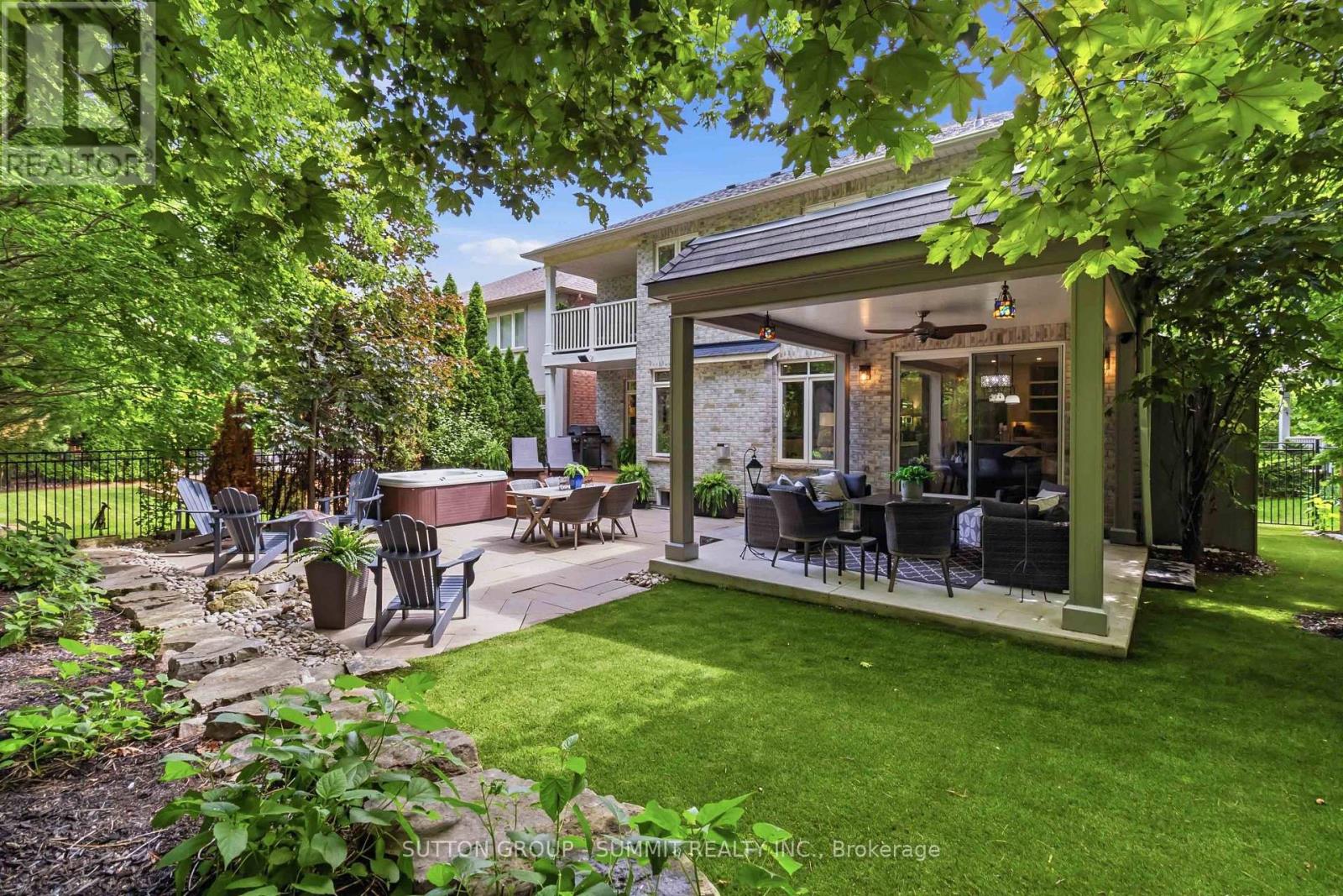 3346 STOCKSBRIDGE AVENUE - 34