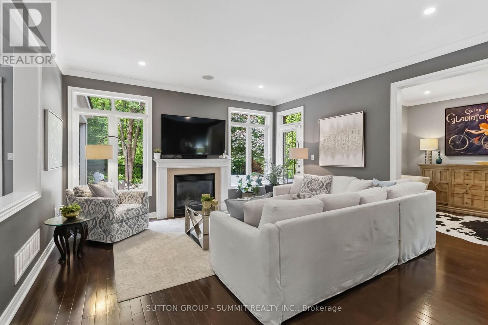 3346 STOCKSBRIDGE AVENUE - 9
