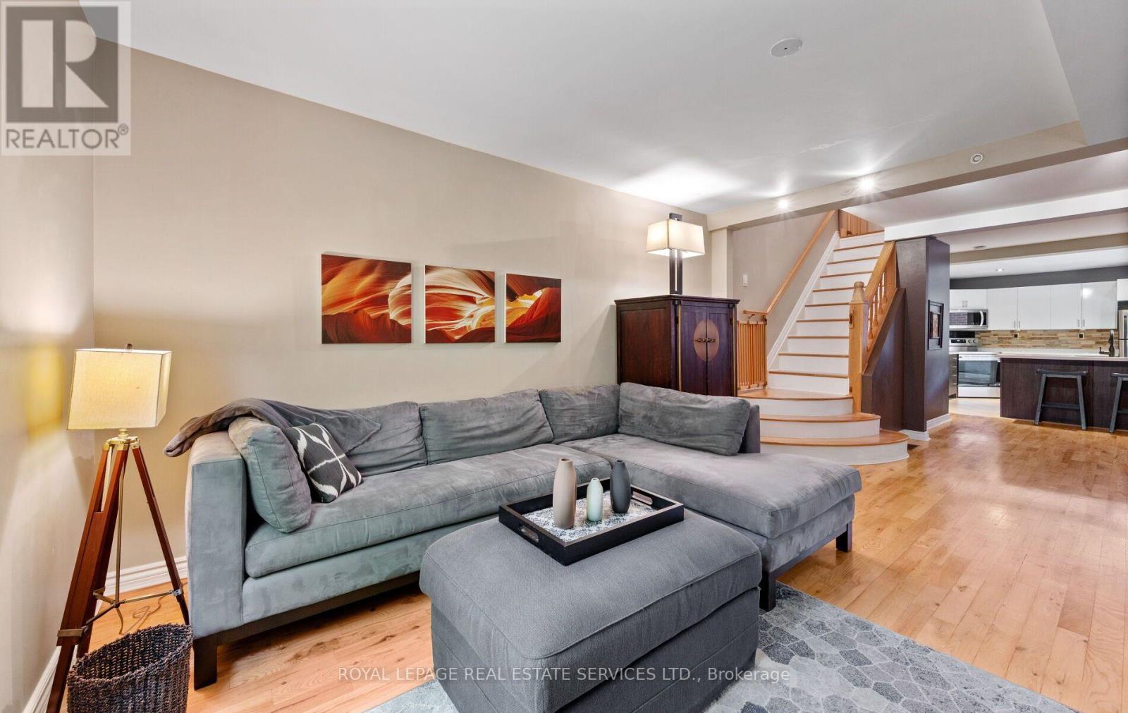 613 BERESFORD AVENUE - 10