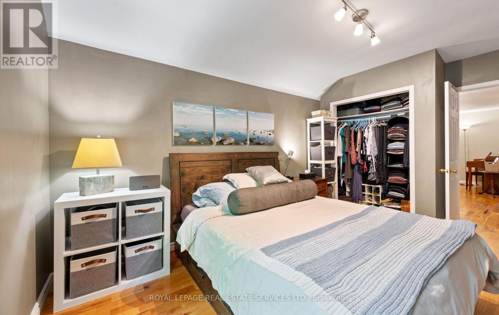 613 BERESFORD AVENUE - 24