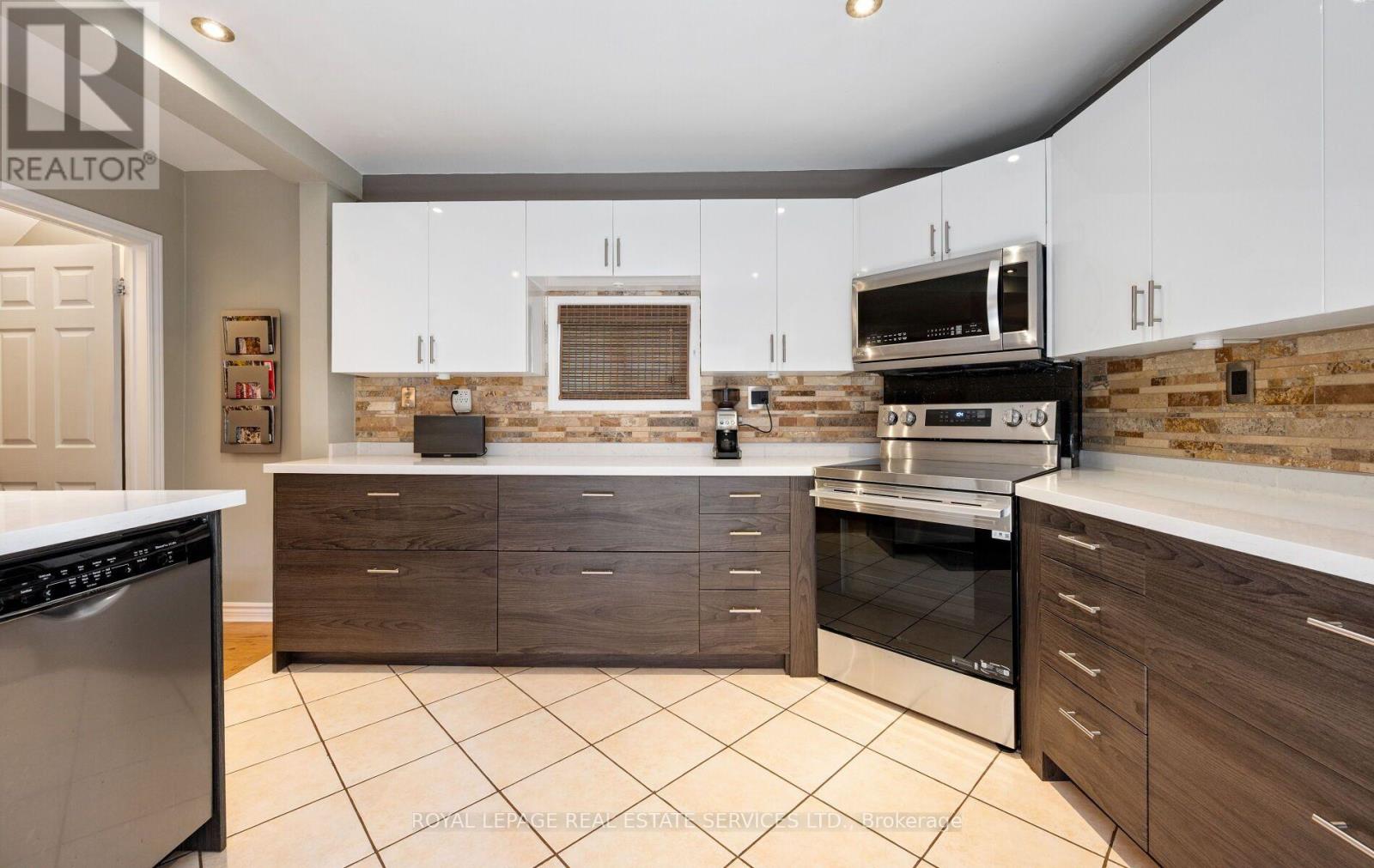 613 BERESFORD AVENUE - 30