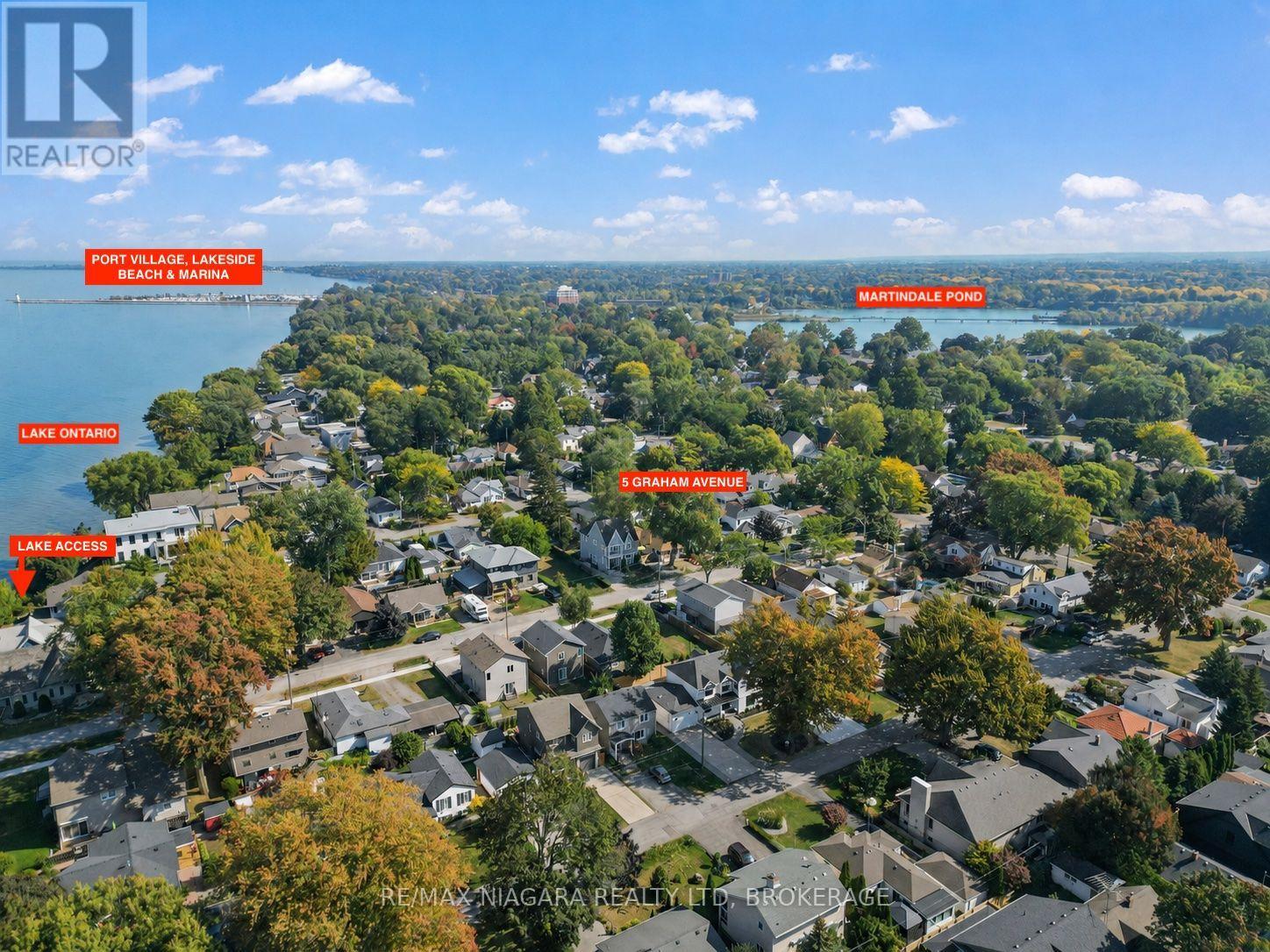 5 GRAHAM AVENUE - 44