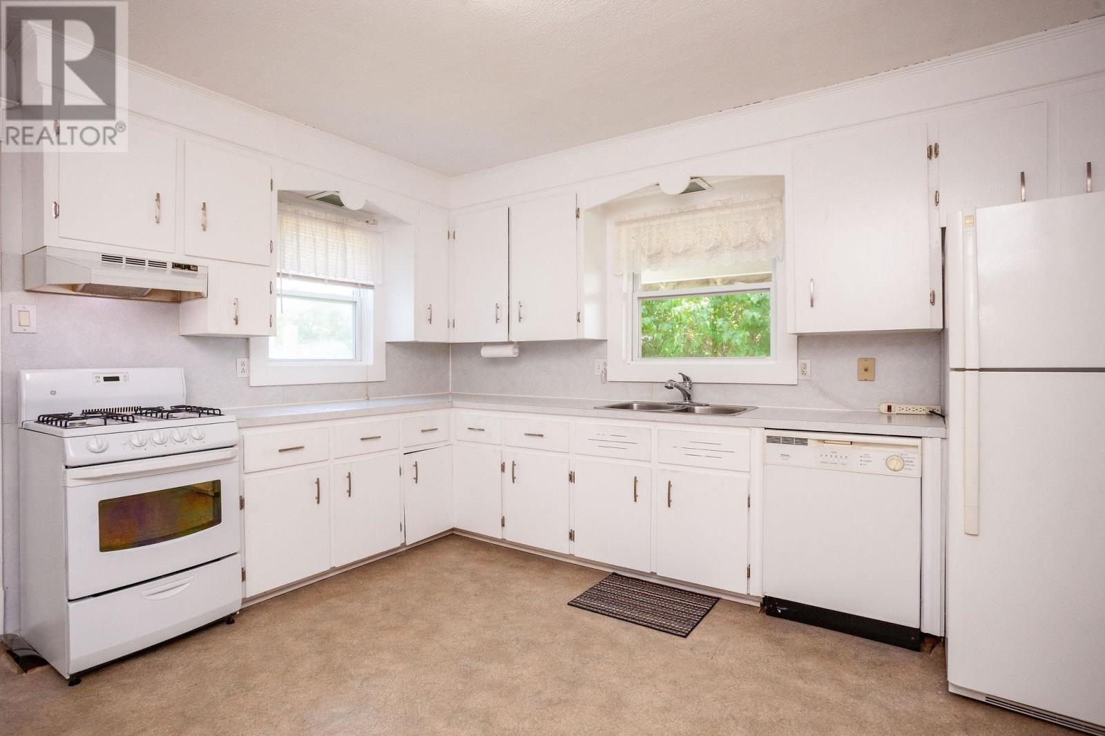 67 Tuckaweye Road - 10