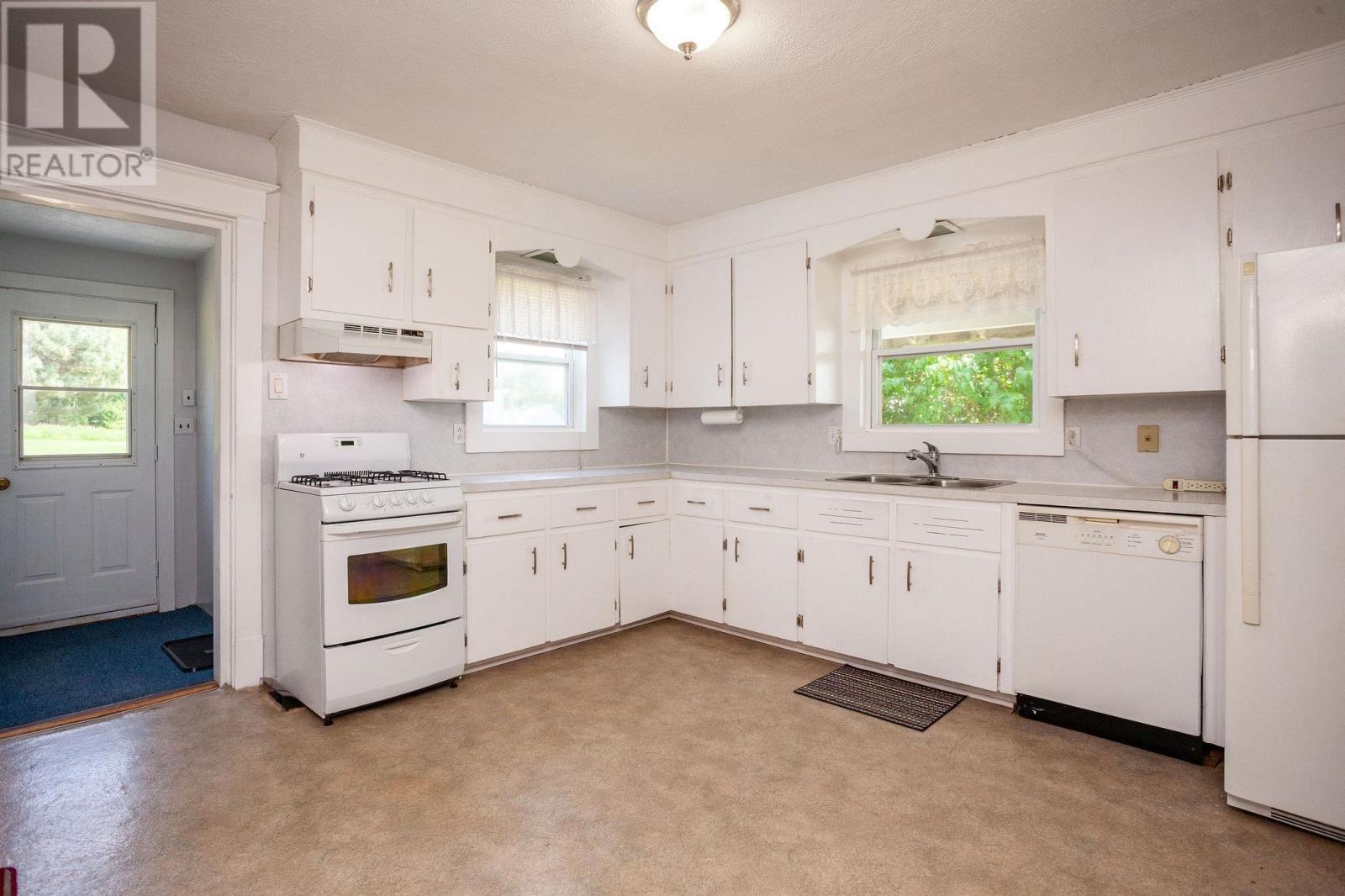 67 Tuckaweye Road - 9