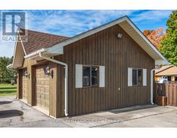 Bedroom - 26 Evans Drive, Kawartha Lakes, ON K0M1N0 Photo 8
