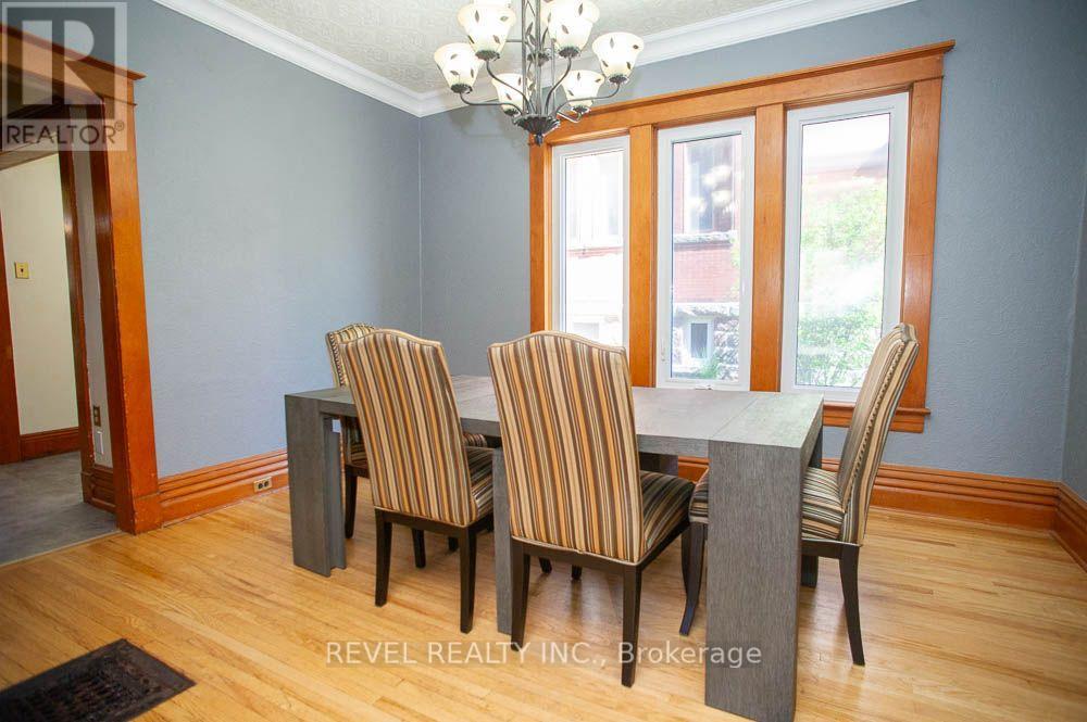 162 GRAND RIVER STREET N - Image 12