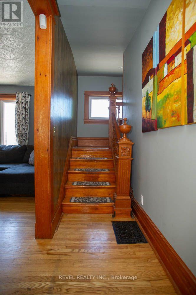 162 GRAND RIVER STREET N - Image 20