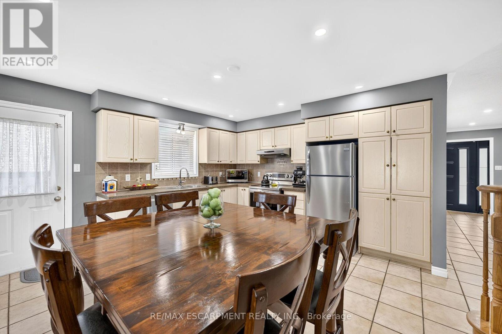 51 CABRIOLET CRESCENT - Image 12