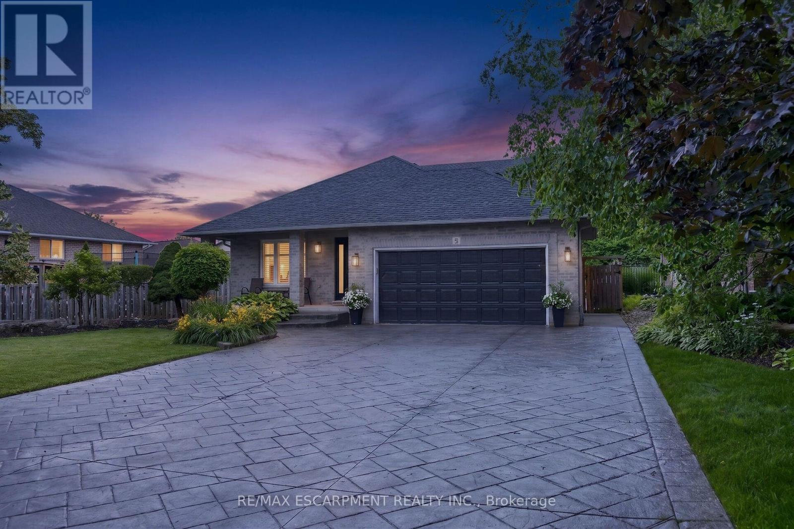 51 CABRIOLET CRESCENT - Image 3