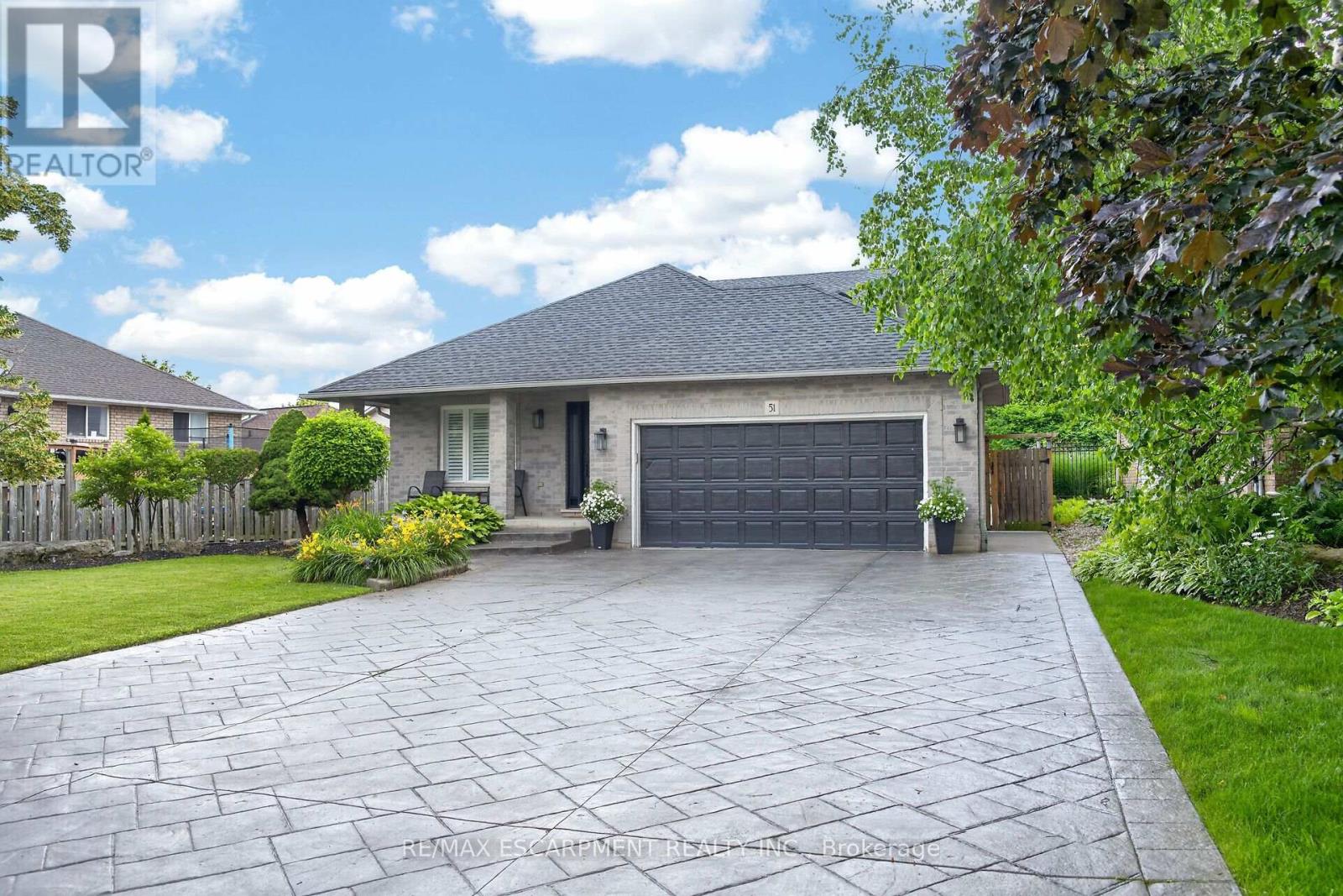 51 CABRIOLET CRESCENT - Image 4