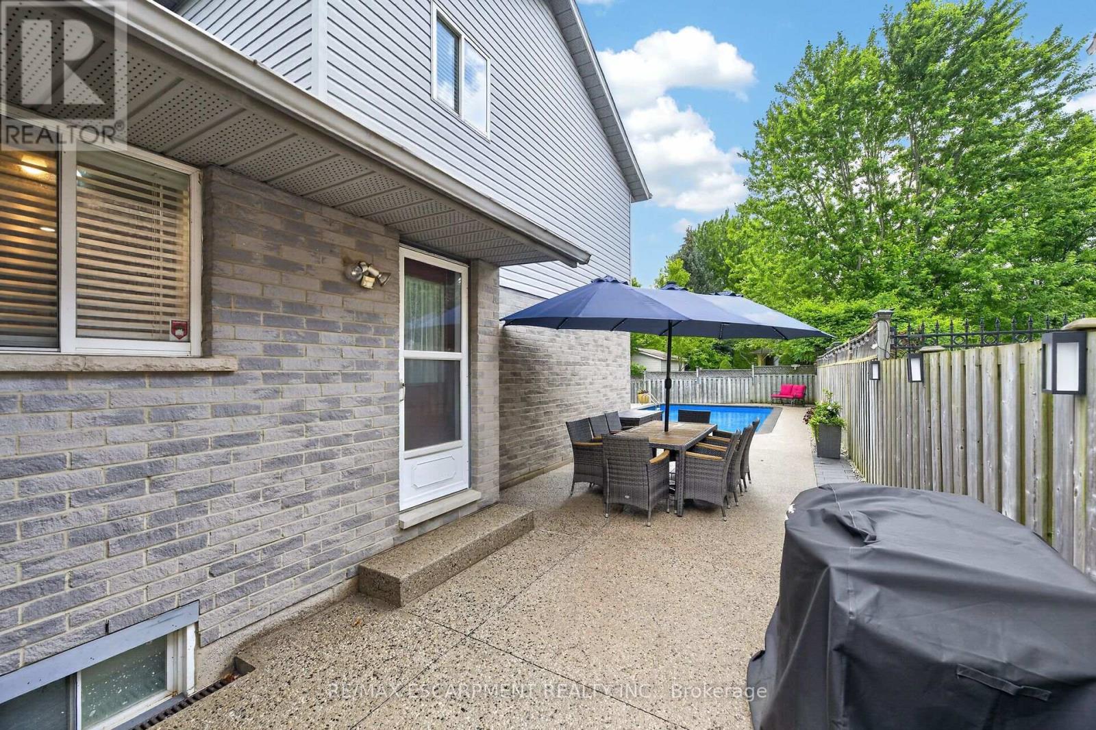 51 CABRIOLET CRESCENT - Image 45