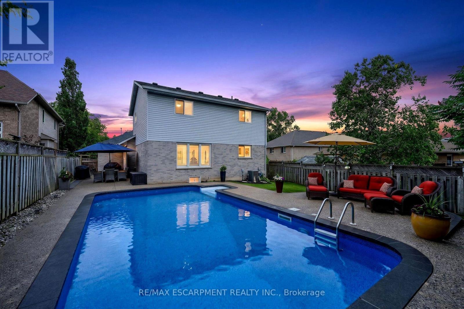 51 CABRIOLET CRESCENT - Image 46