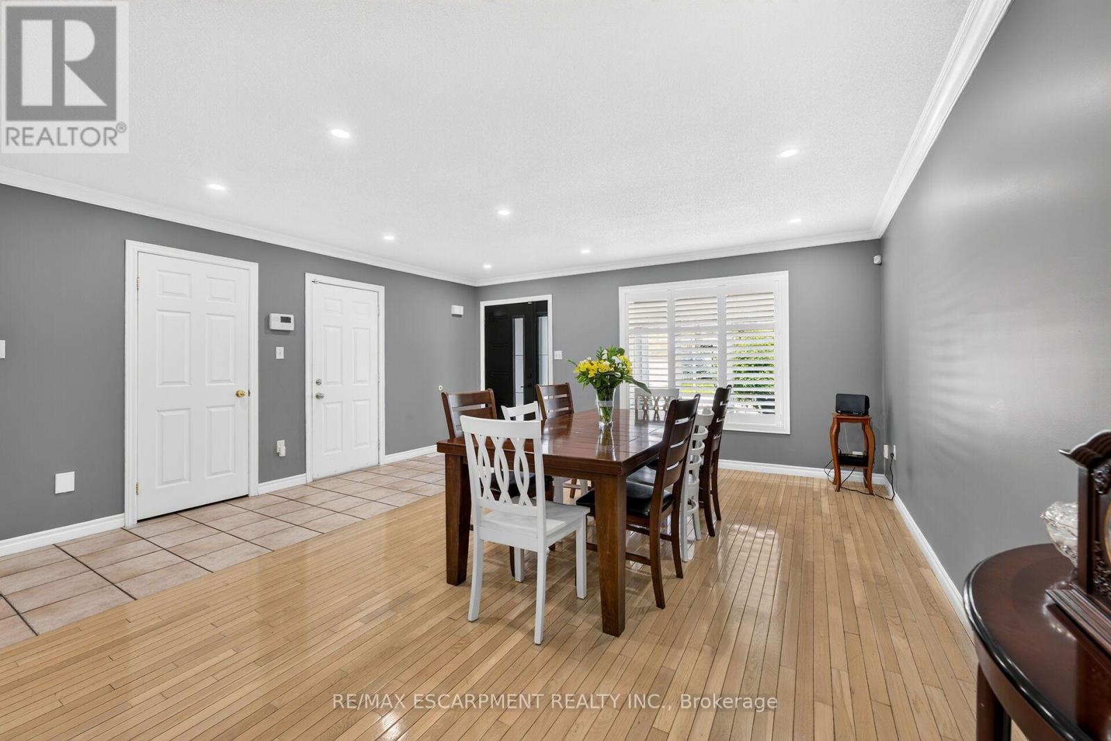 51 CABRIOLET CRESCENT - Image 7