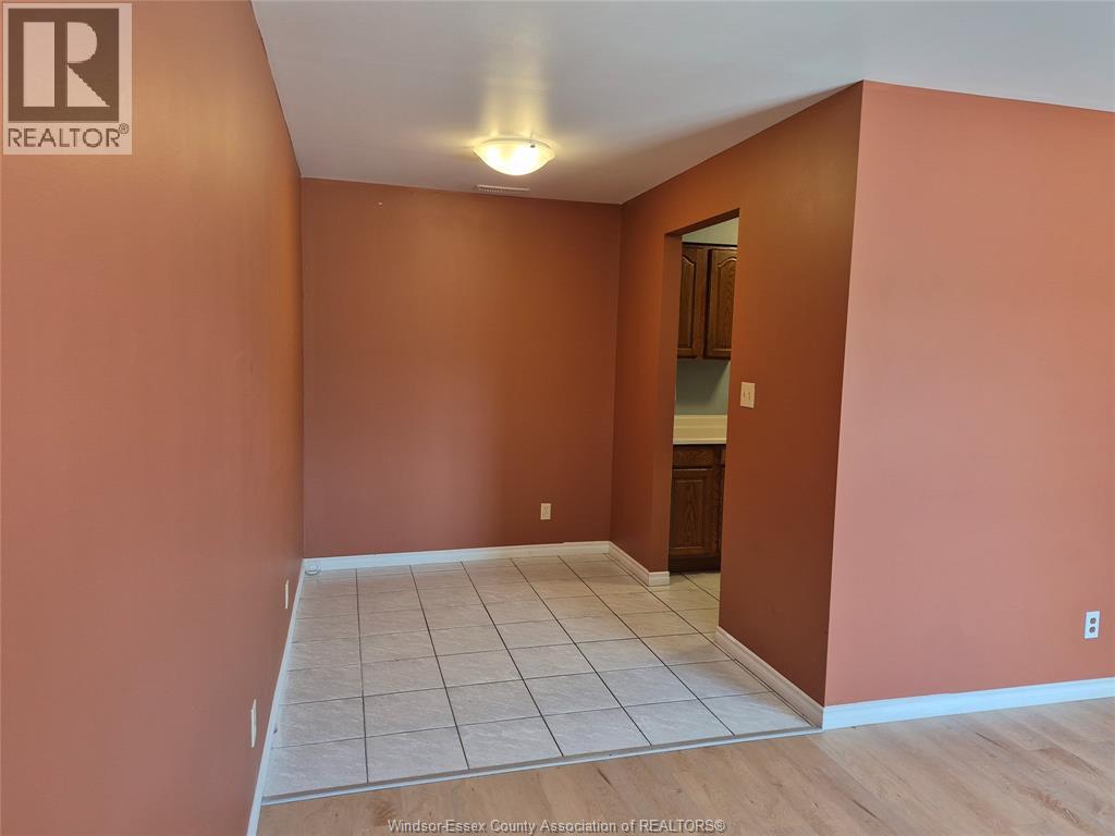 3875 Tecumseh ROAD East Unit# 3, Windsor — photo 3