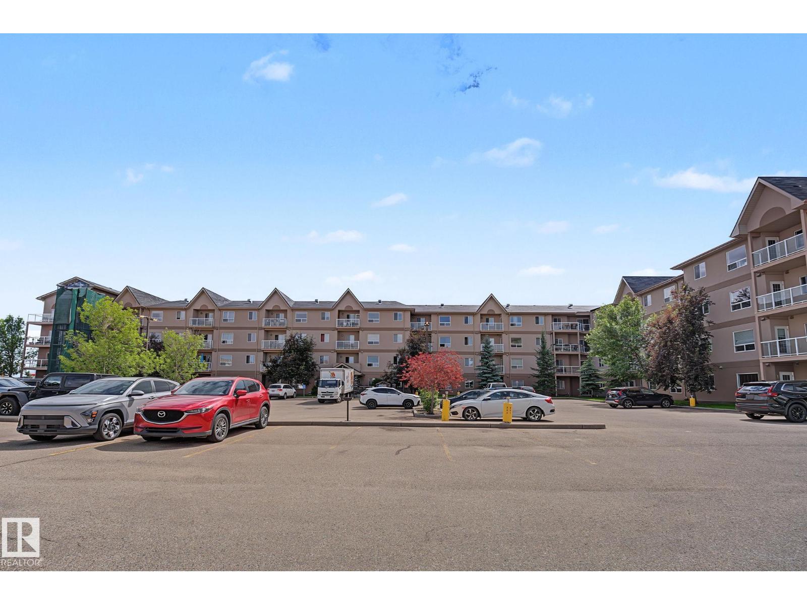 #111 5005 165 AV NW - 42