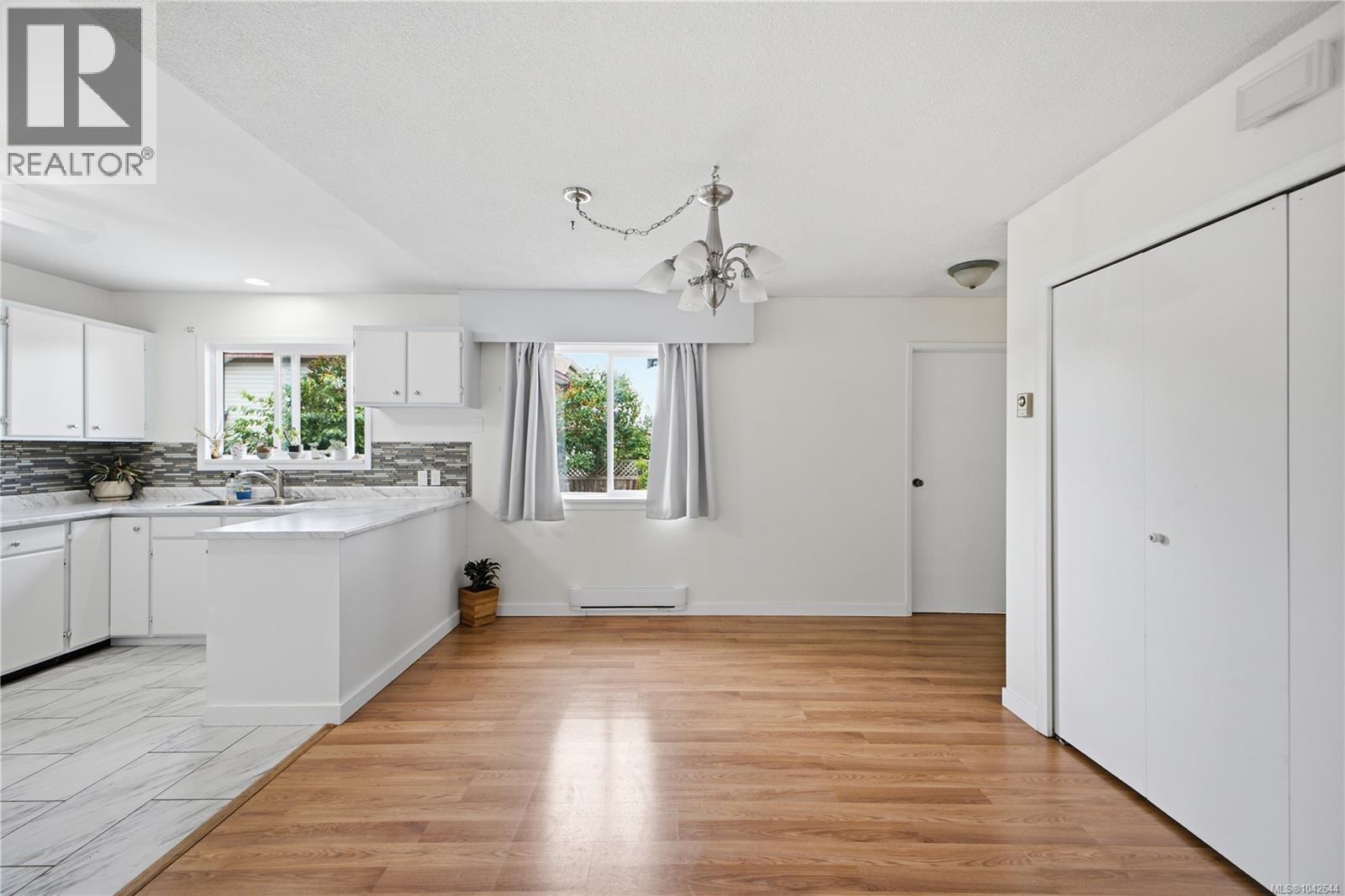 2505 Alder St S, Campbell River
