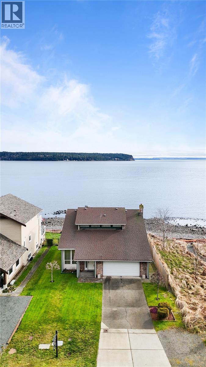 1081 Island Hwy S - 30