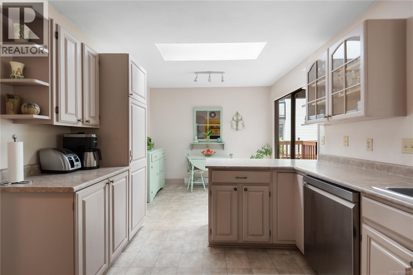 1367 Kingsview Rd - 19