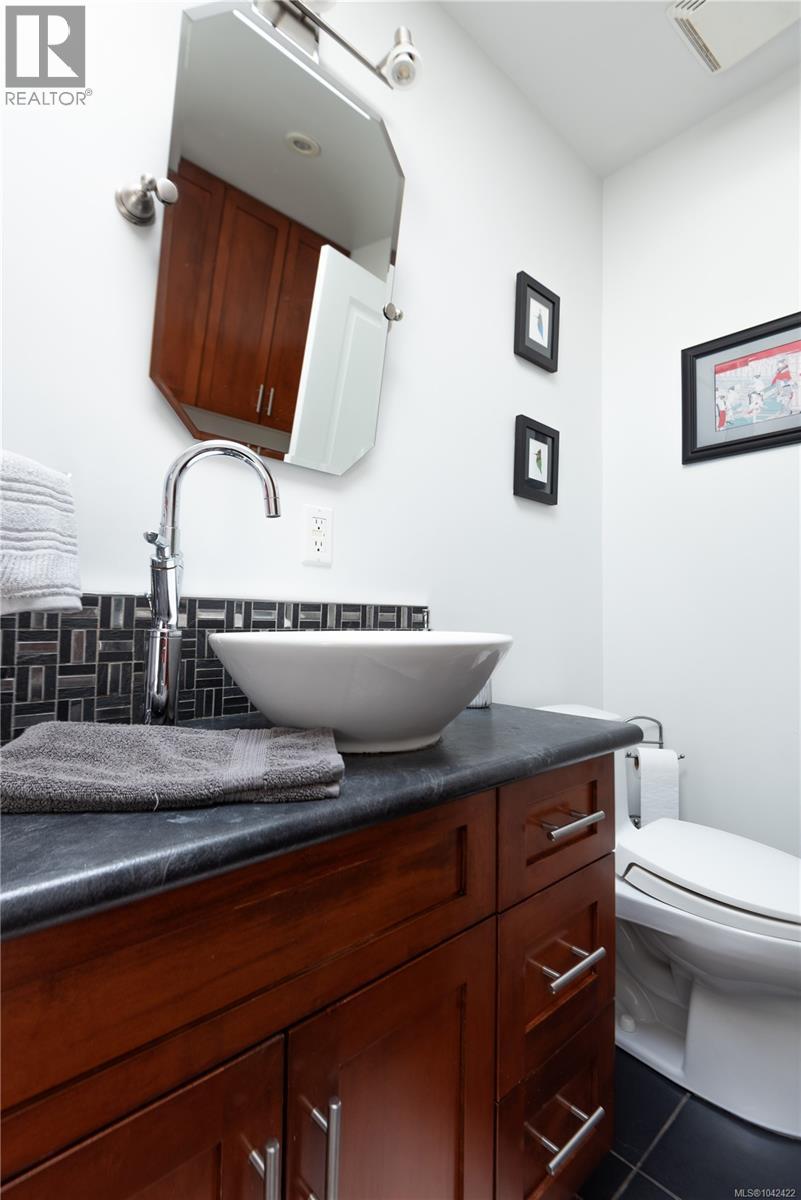 1367 Kingsview Rd - 28