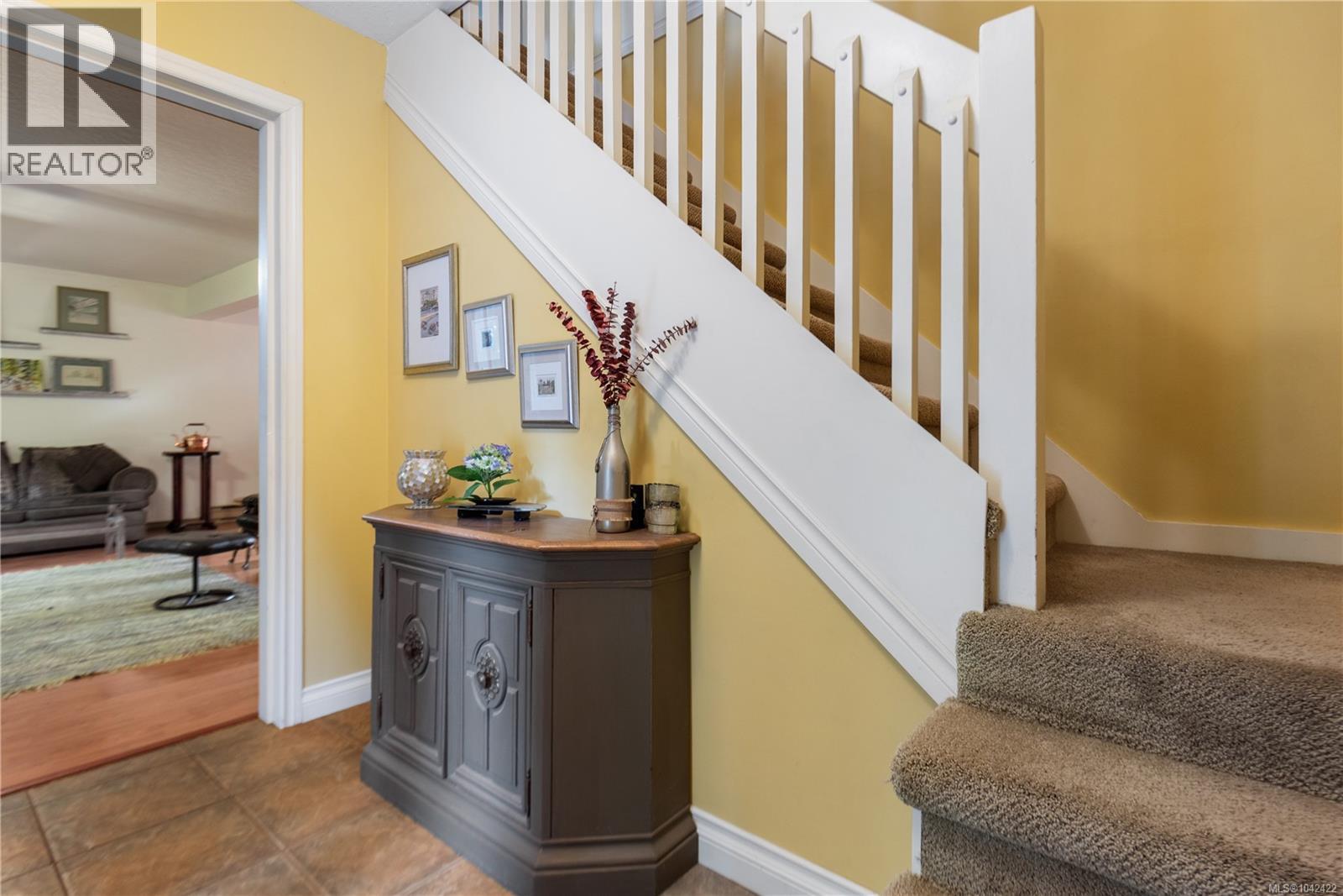 1367 Kingsview Rd - 8
