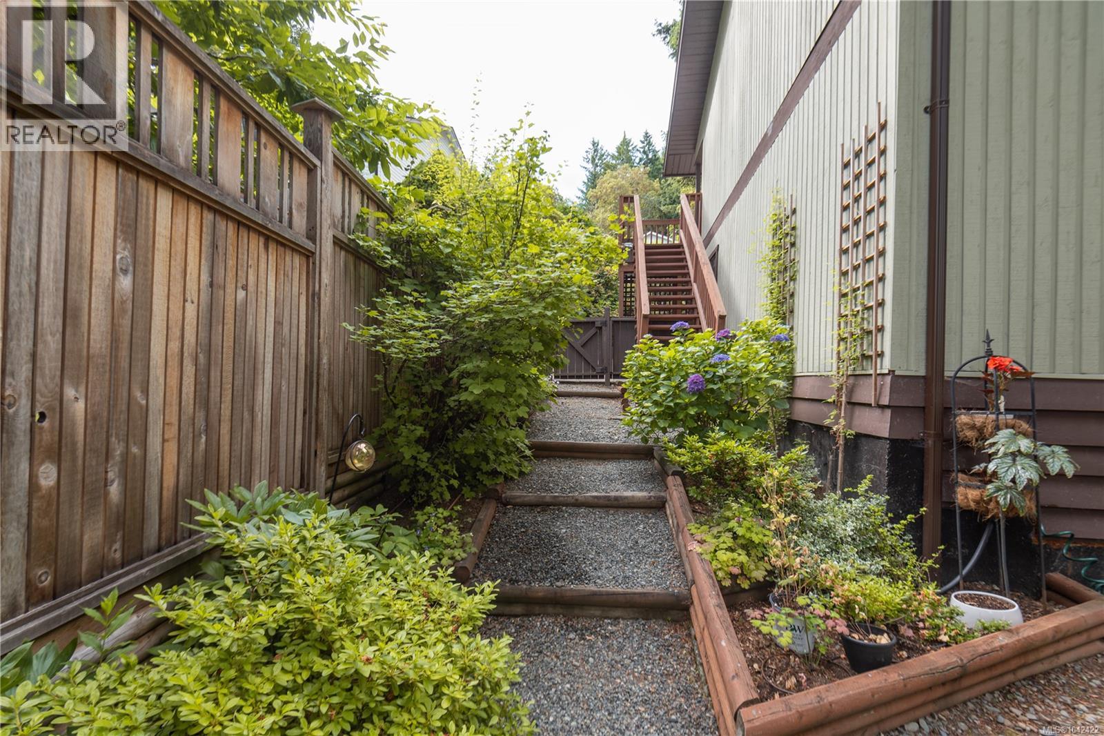1367 Kingsview Rd - 61