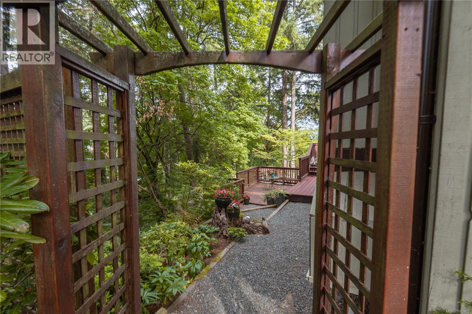 1367 Kingsview Rd - 67
