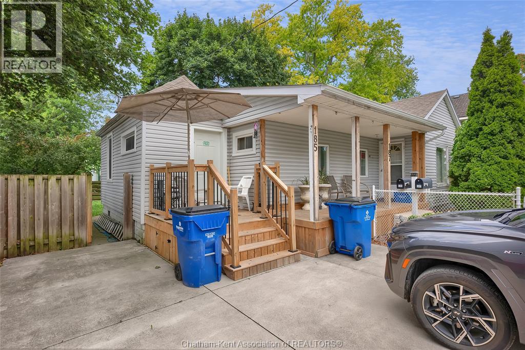 185 Thames STREET - 1