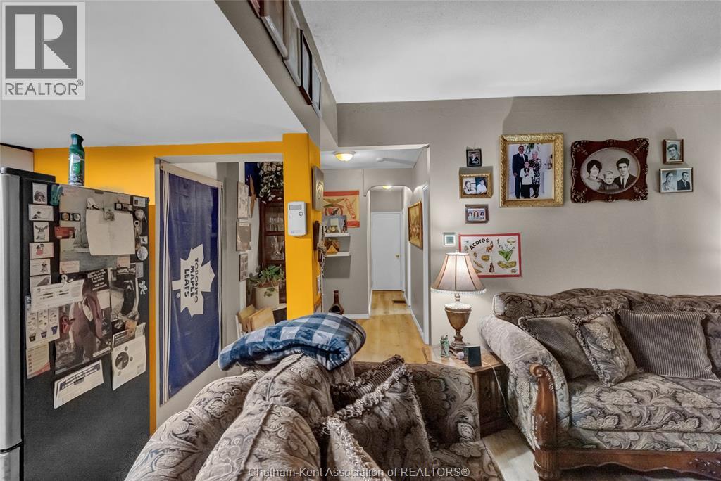 185 Thames STREET - 11