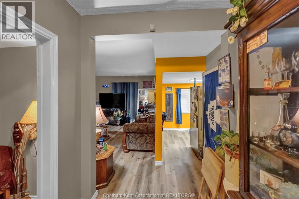 185 Thames STREET - 15