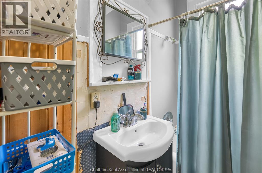 185 Thames STREET - 21
