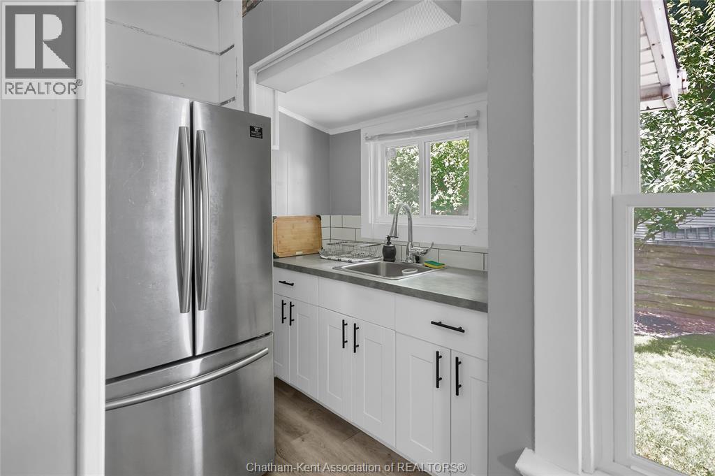 185 Thames STREET - 37