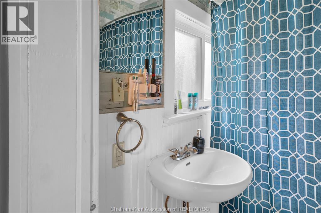 185 Thames STREET - 38