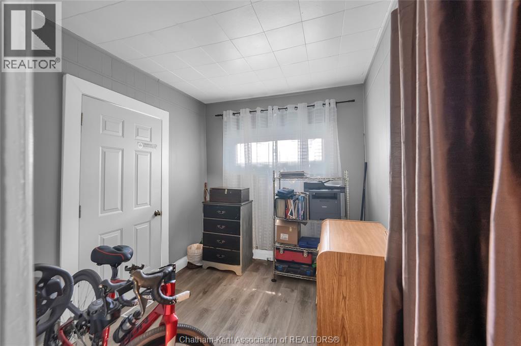 185 Thames STREET - 46