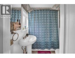 185 Thames Street, Chatham, ON N7L2Z3 Photo 39