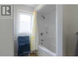 72 Trailview Drive E, Tillsonburg, ON N4G0K1 Photo 33