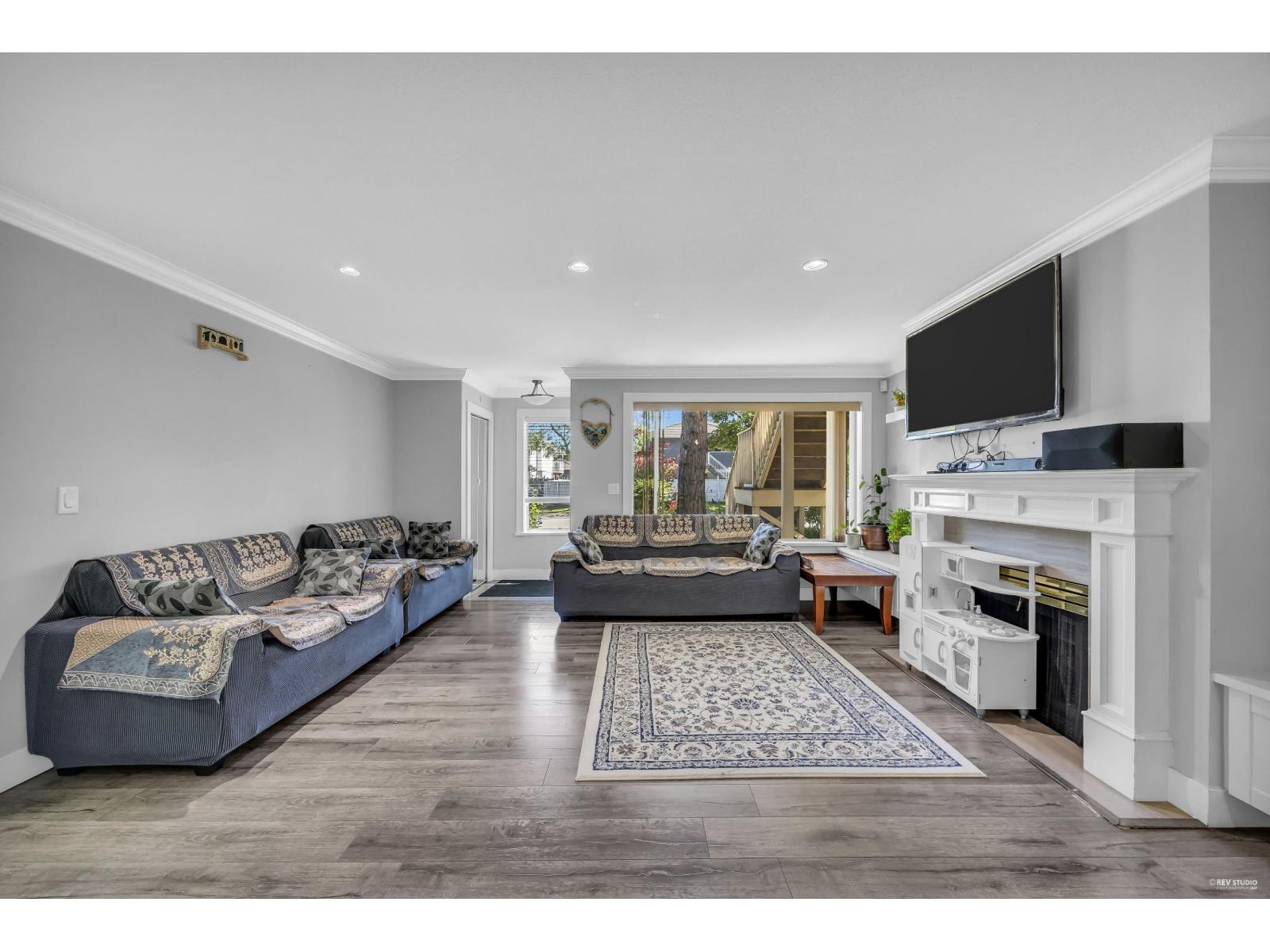 101 12109 78 AVENUE, Surrey