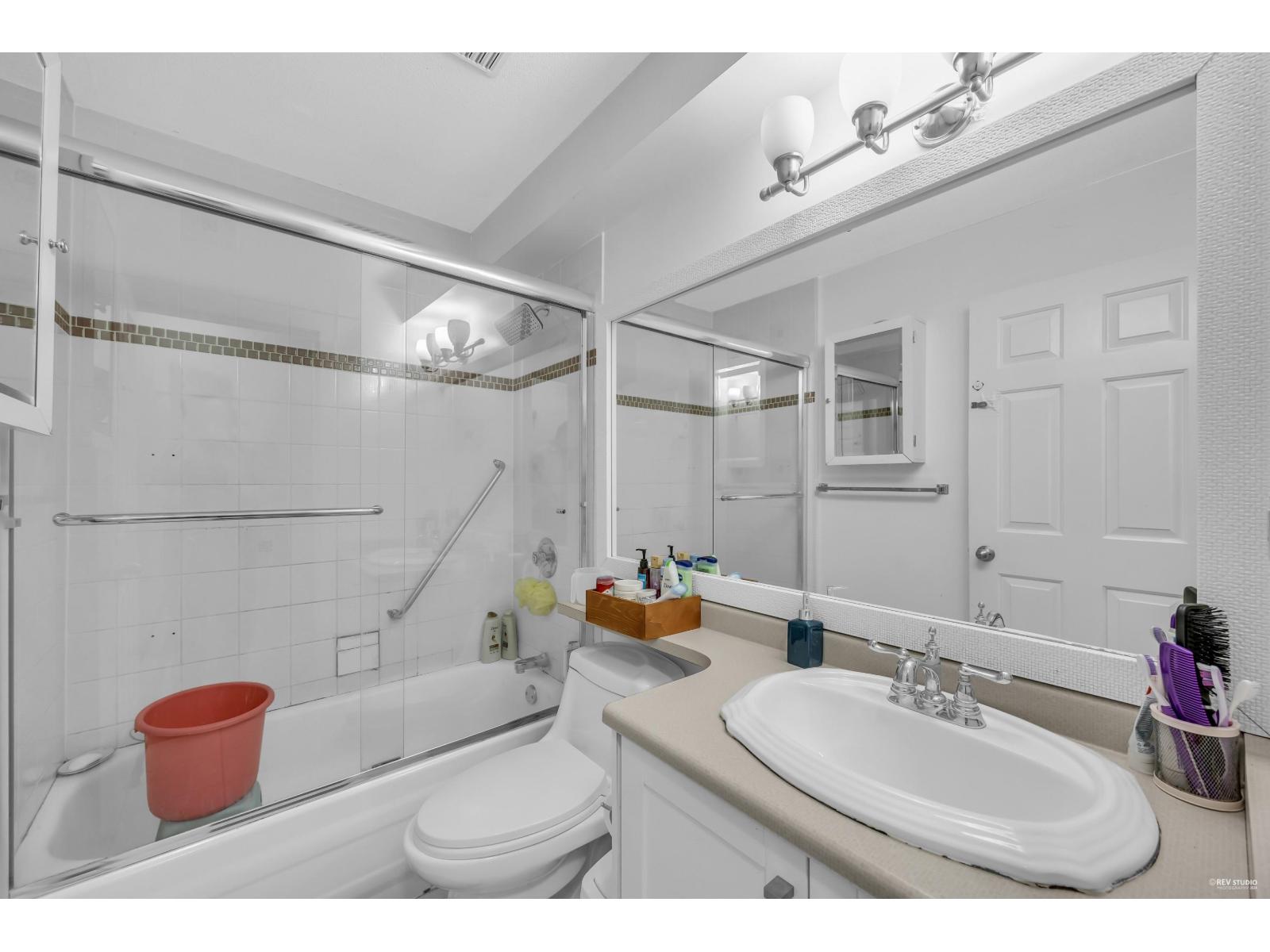 101 12109 78 AVENUE, Surrey