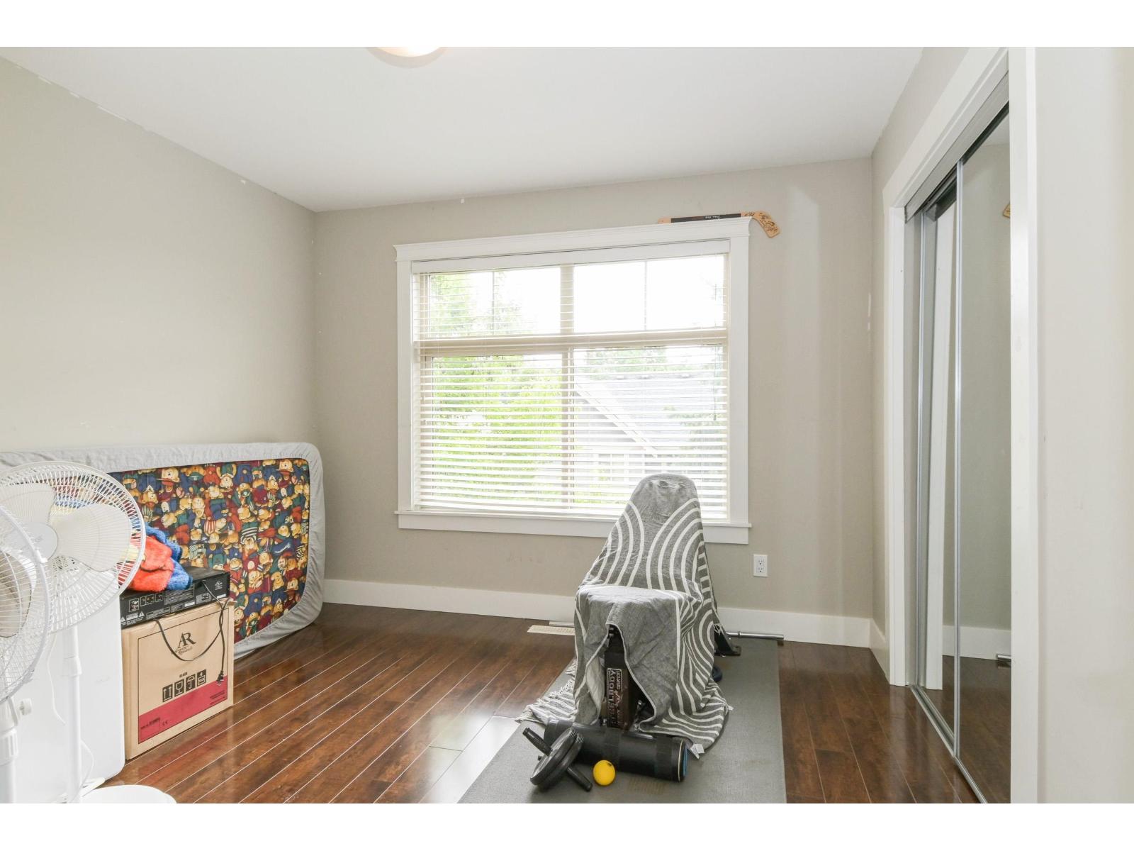 52 22225 50 AVENUE, Langley