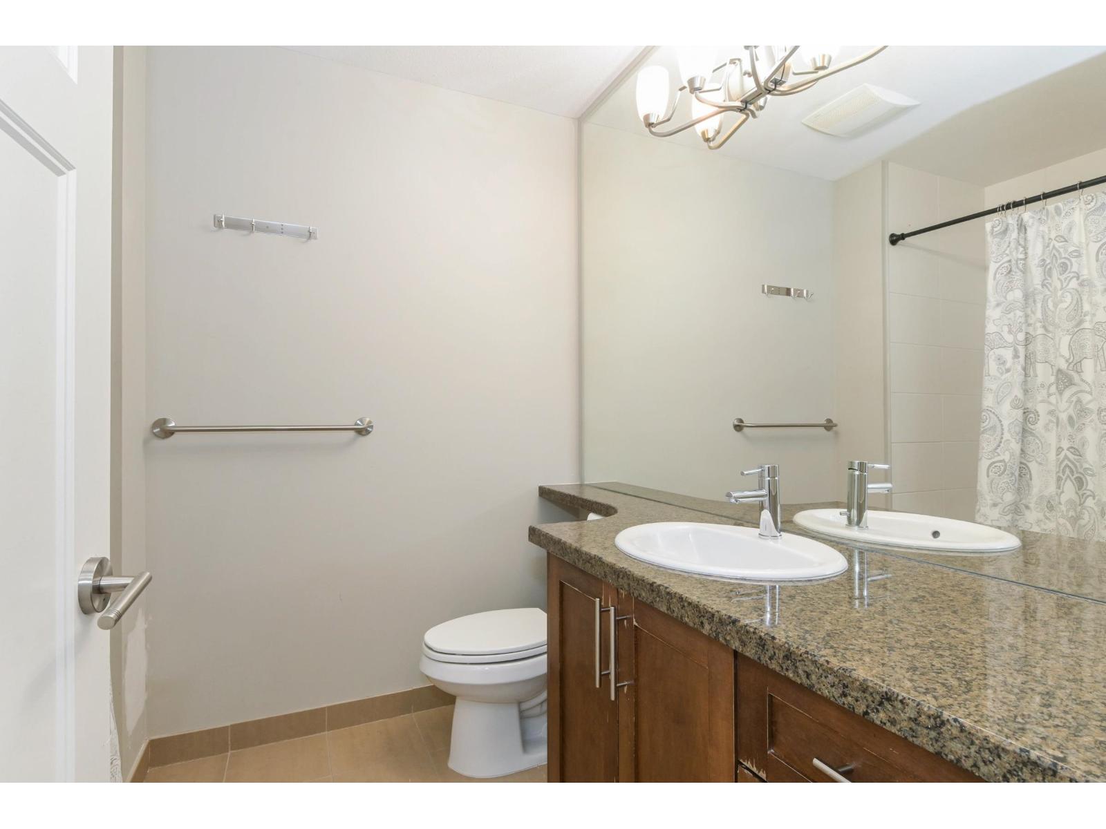 52 22225 50 AVENUE, Langley