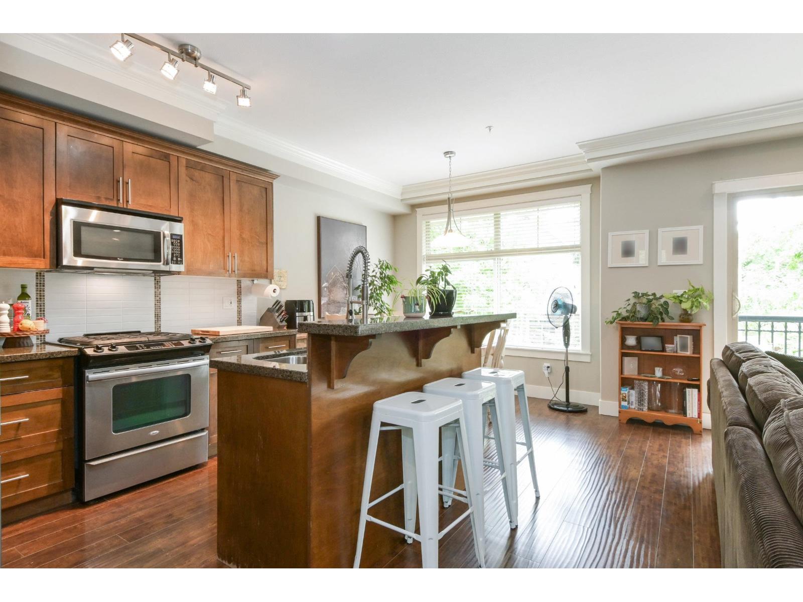52 22225 50 AVENUE, Langley