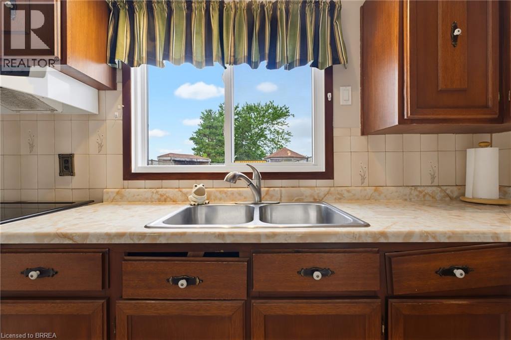 3-bedroom home for sale at 1123 HALDIMAND ROAD 20, Hagersville ON · photo 13 of 35