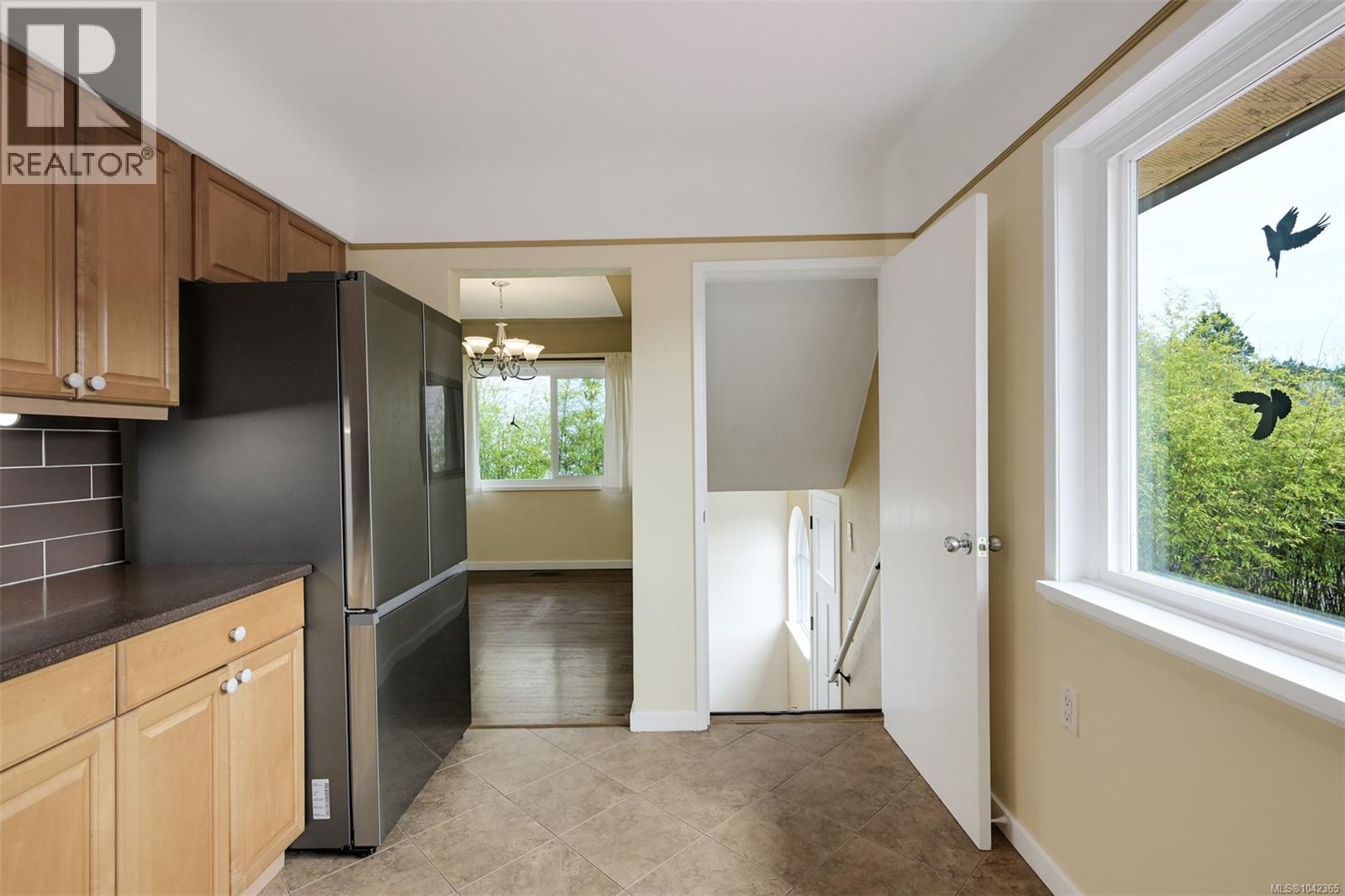 3967 Rainbow St - 17