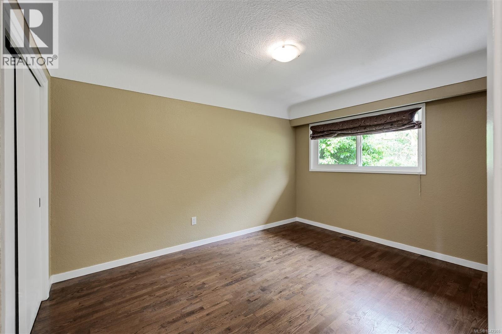 3967 Rainbow St - 18