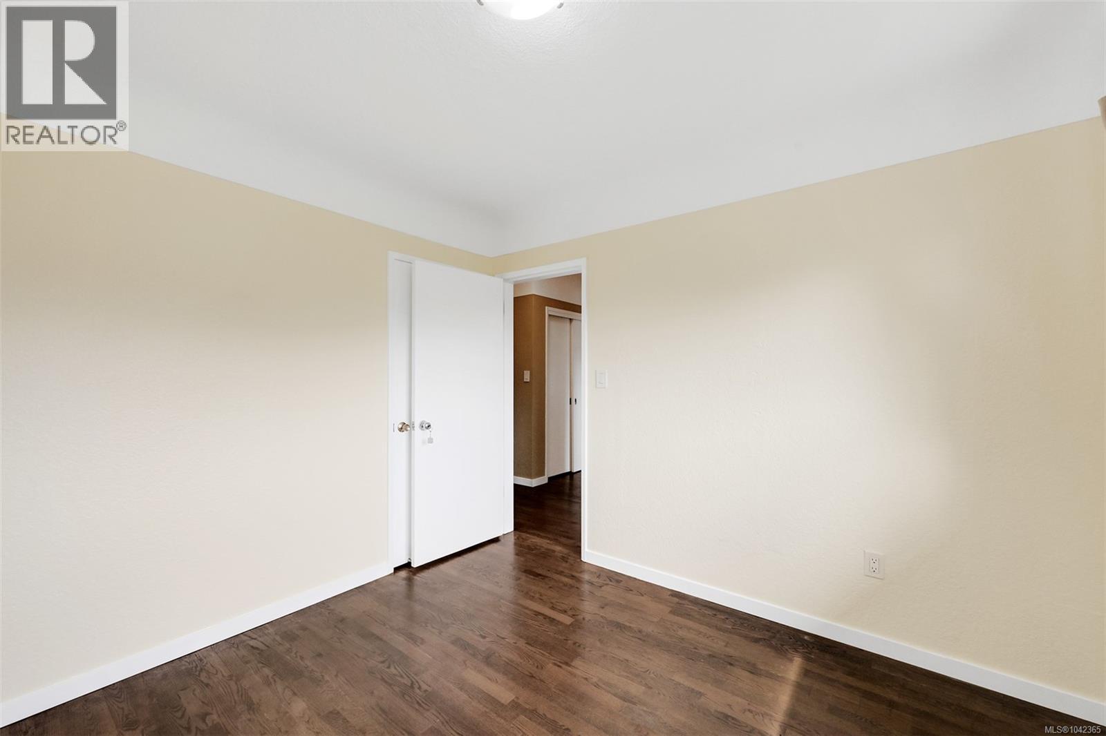 3967 Rainbow St - 25