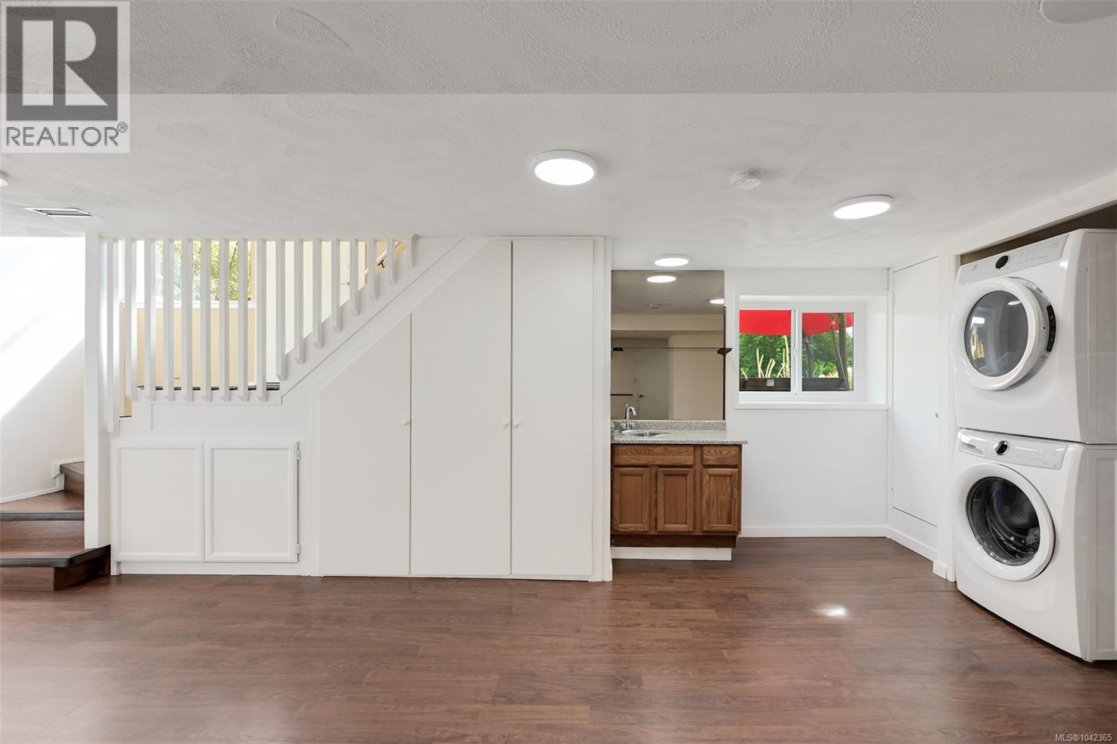 3967 Rainbow St - 31