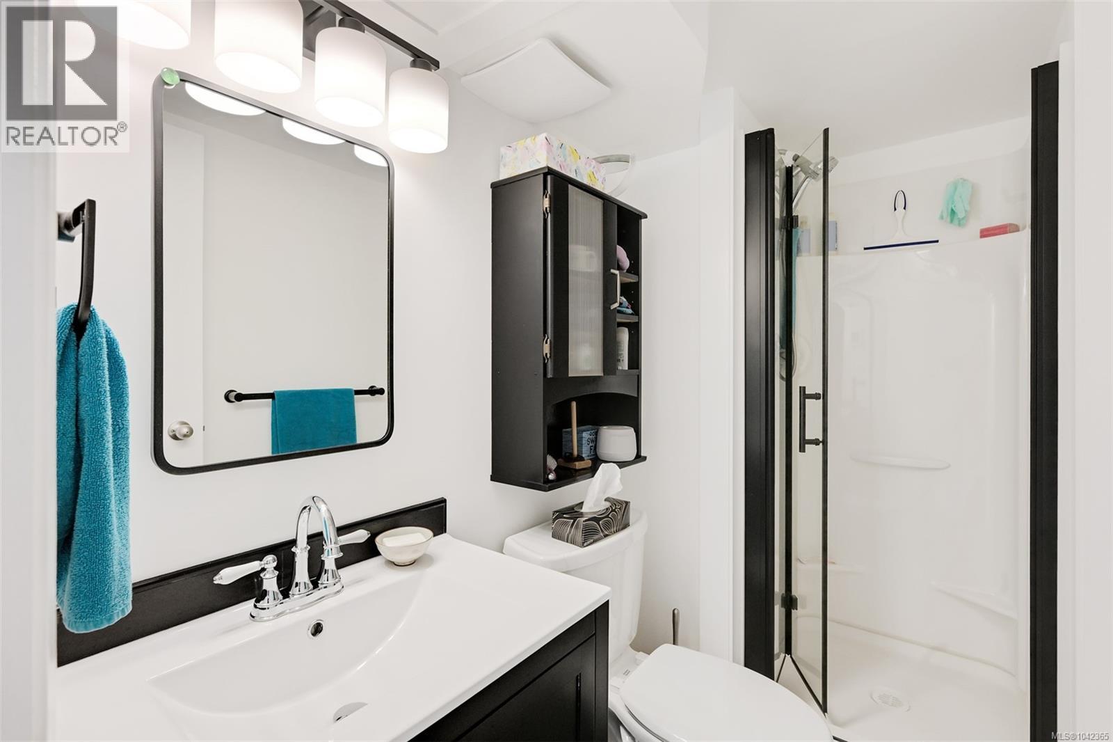 3967 Rainbow St - 43