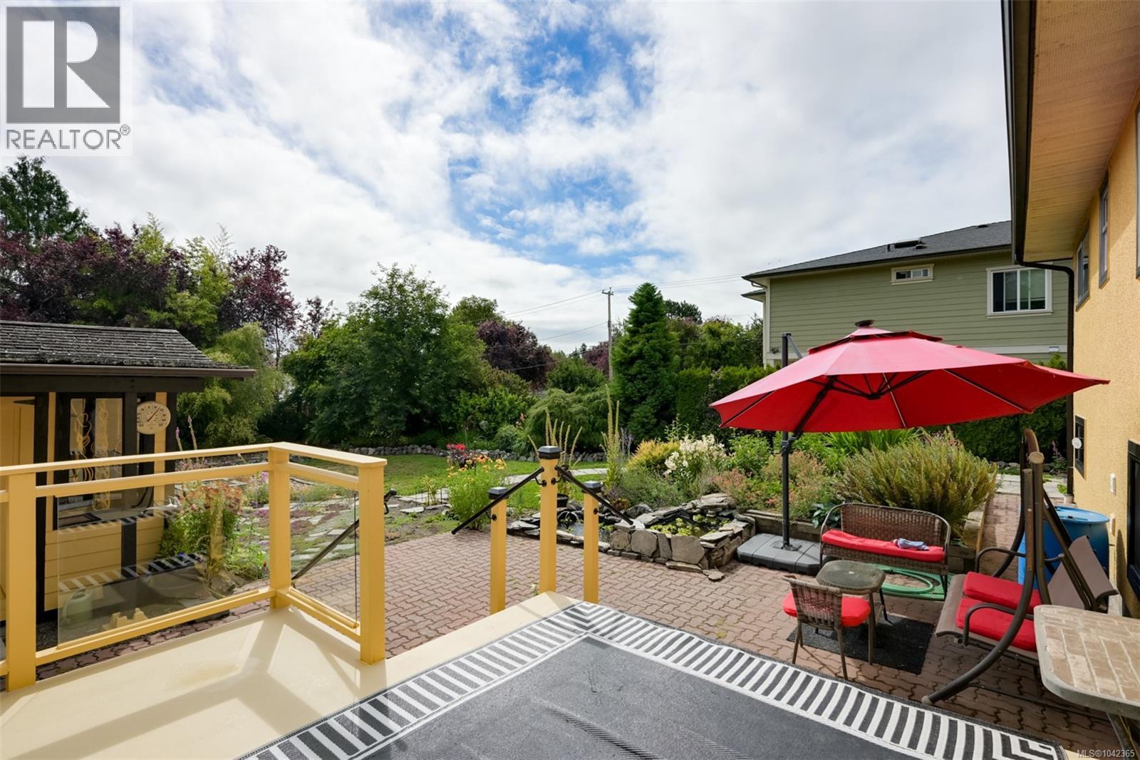 3967 Rainbow St - 44
