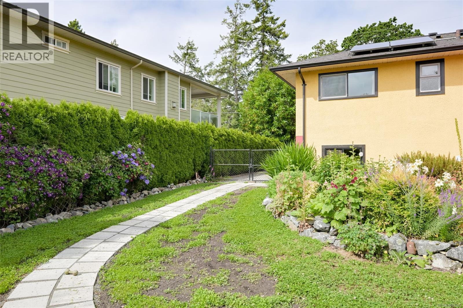 3967 Rainbow St - 59